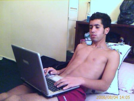 yo en mi habitacion